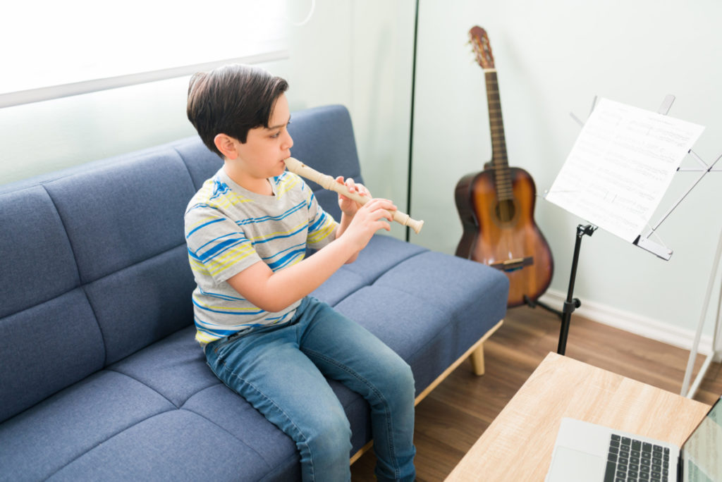 Learning to play a new musical instrument Learning to play a new musical instrument